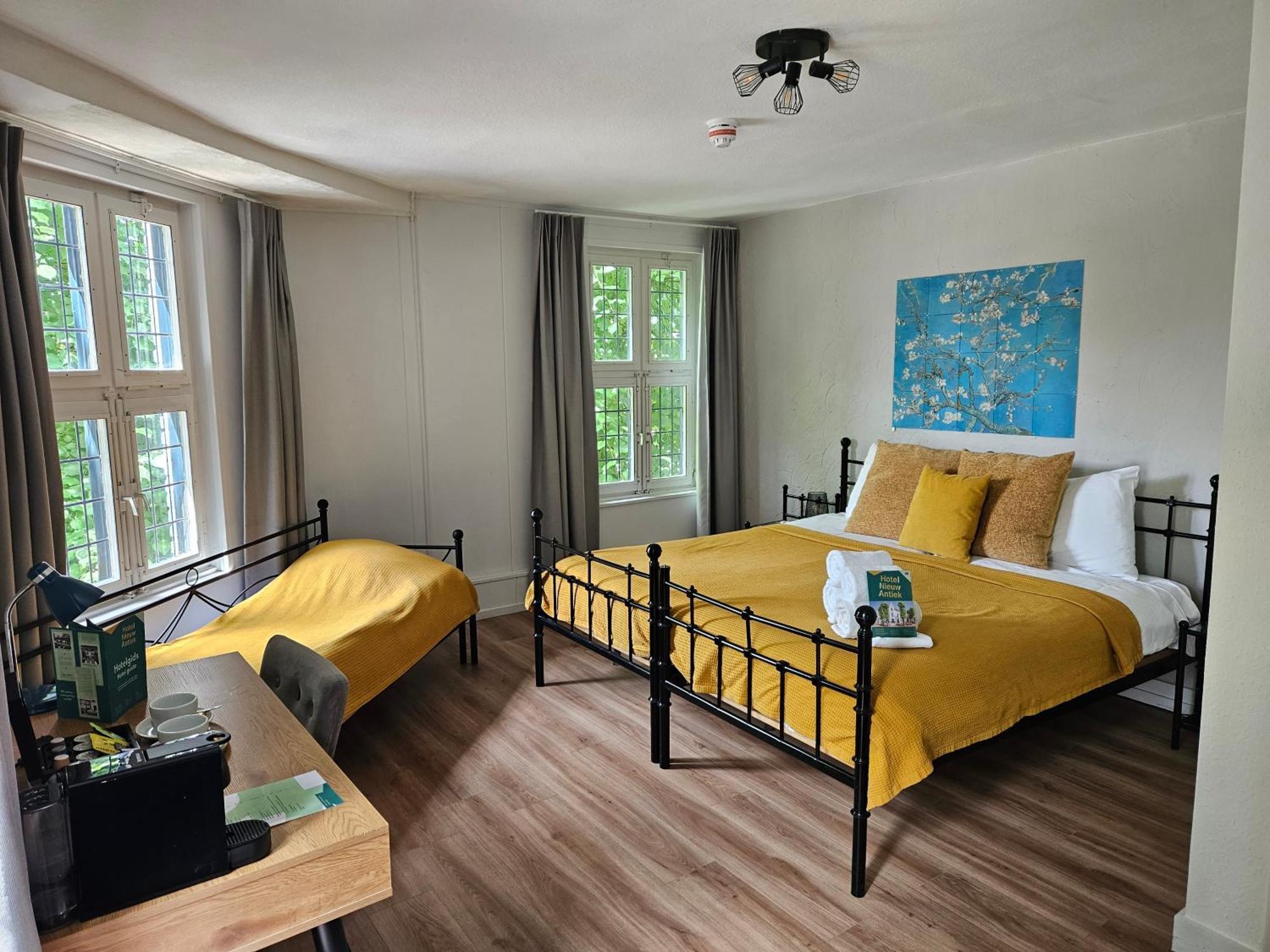 Hotel Antiek Helden Zimmer foto